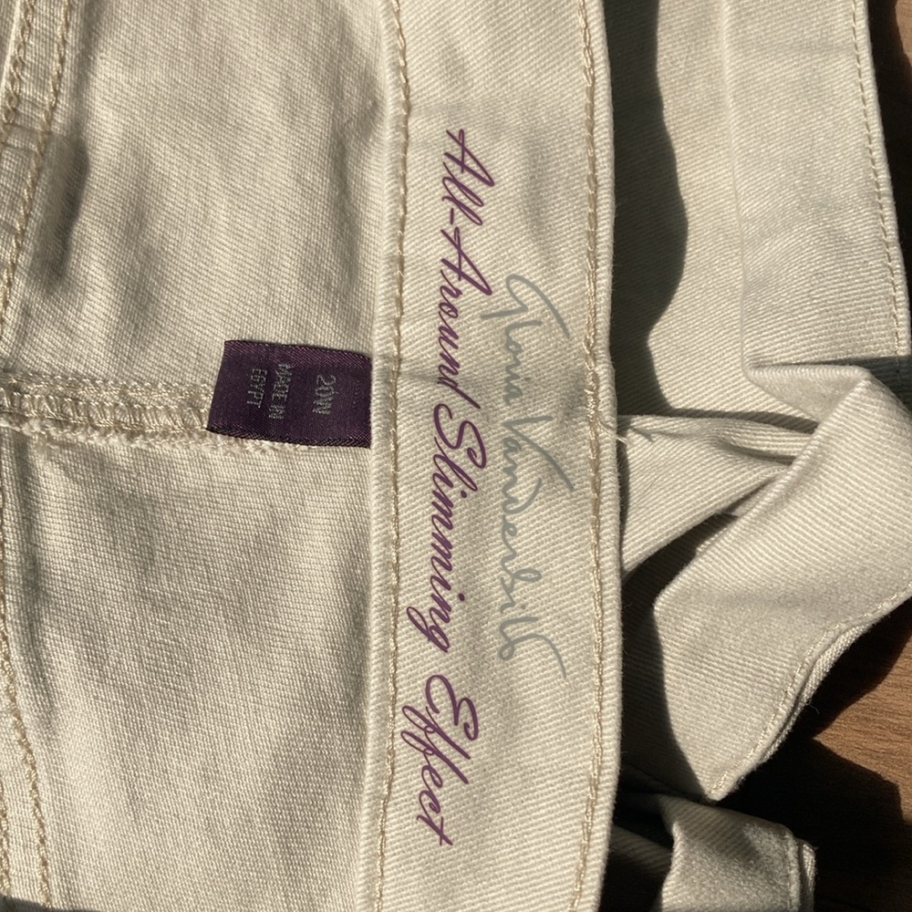 Gloria Vanderbilt Amanda shorts w slimming panel flex denim short 20W - Picture 17 of 17